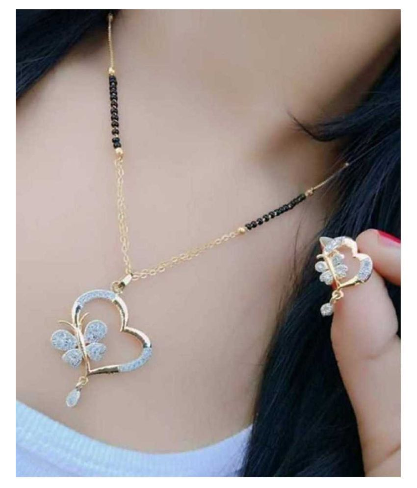 Heart Pendant Necklace and Earrings Set Worn