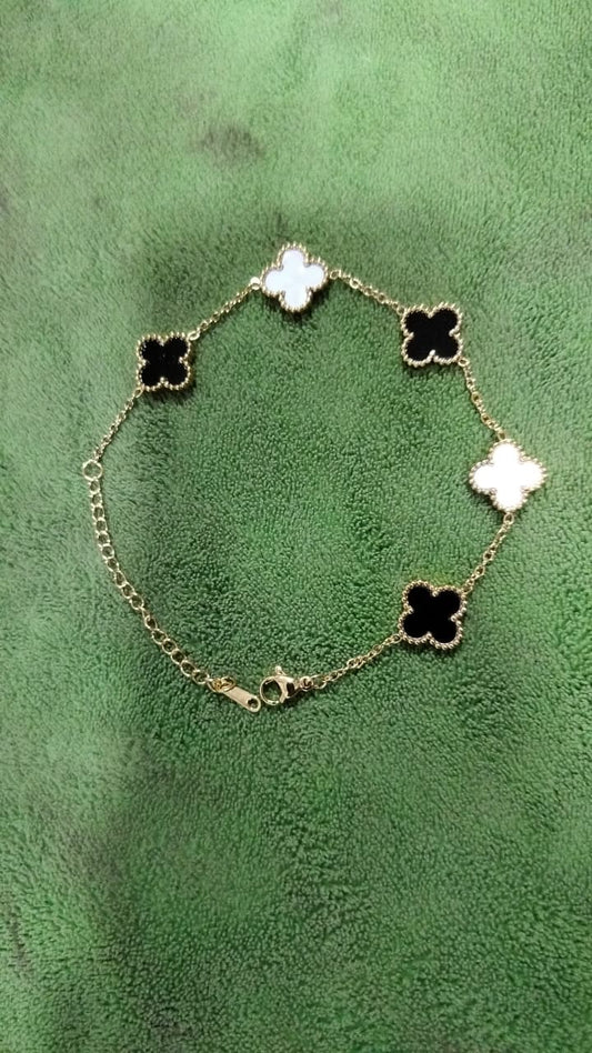 Green and White Floral Bracelet
